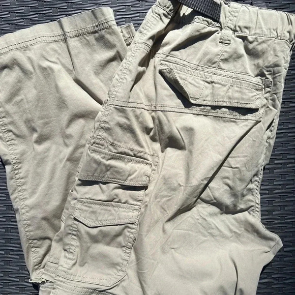 BC Clothing Convertible Cargo Pants /Shorts Tan Sz XXL X 30 EUC Travel Work Men - Picture 1 of 4